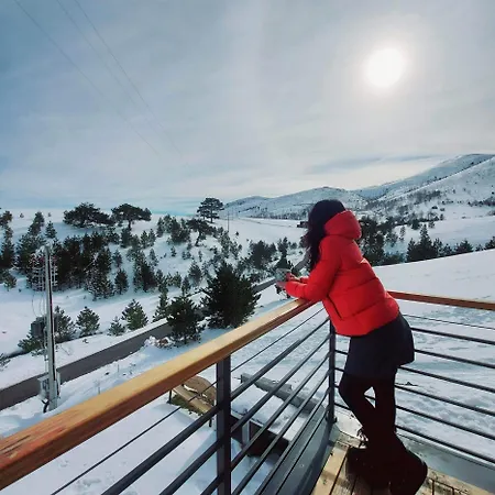 Wild Nest Deer Lux *