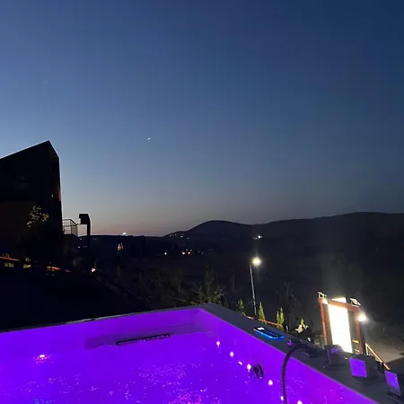 Wild Nest Deer Lux *